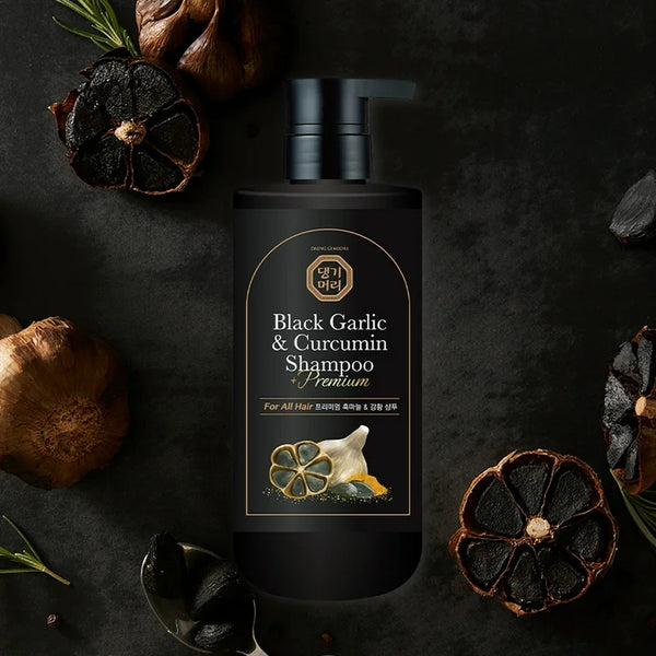 Šampūns ar melno ķiploku un kurkumas ekstraktu Daeng Gi Meo Ri Black Garlic & Curcumin Shampoo