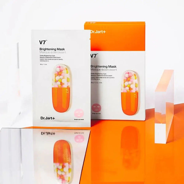 Izgaismojoša, īpaši plāna maska Dr.Jart+ V7 Brightening Mask