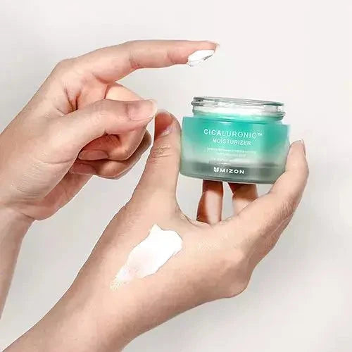 Krēms sejai ar cica-kompleksu MIZON Cicaluronic Moisturizer